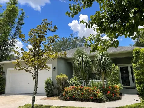 8975 103rd Avenue Vero Beach FL 32967