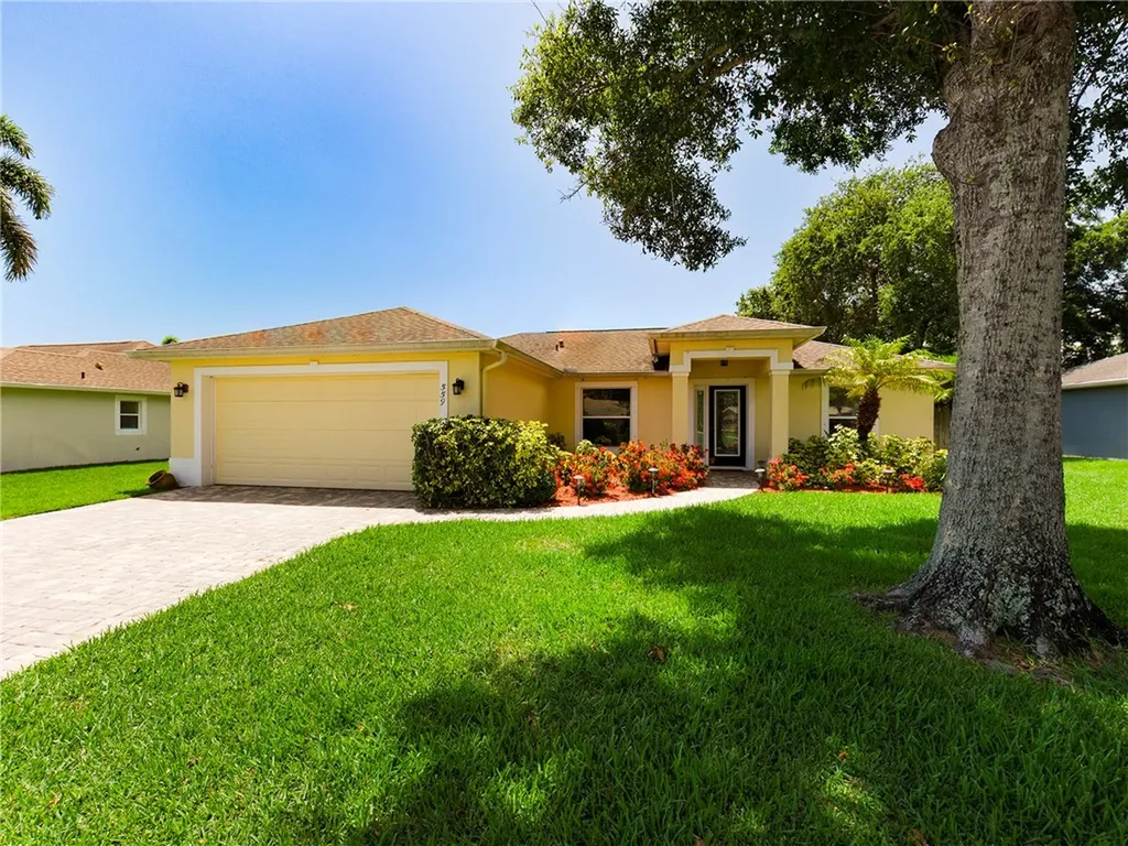 559 High Hawk Circle Vero Beach FL 32962