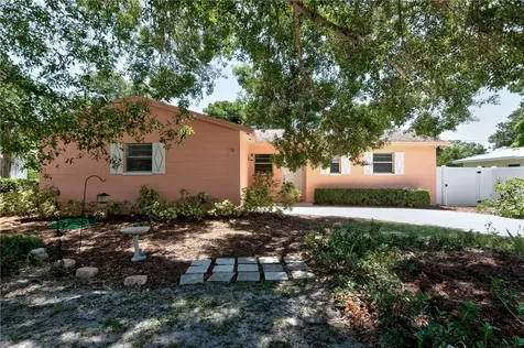 2146 34th Avenue Vero Beach FL 32960