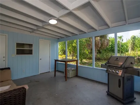 313 14th Street SW Vero Beach FL 32962