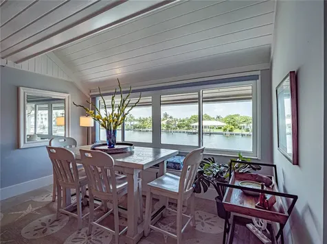 1104 Spyglass Lane Vero Beach FL 32963