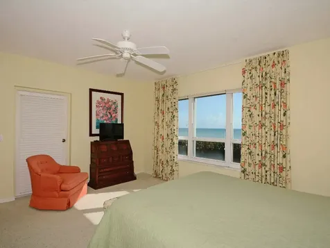 8820 S Sea Oaks Way Vero Beach FL 32963