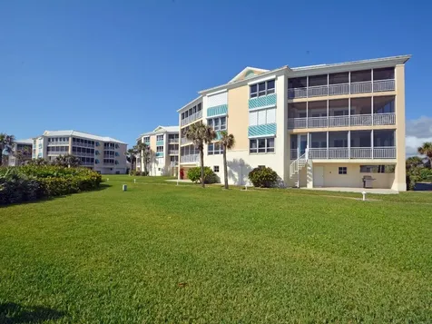 8820 S Sea Oaks Way Vero Beach FL 32963