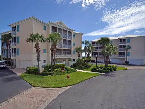 8820 S Sea Oaks Way Vero Beach FL 32963