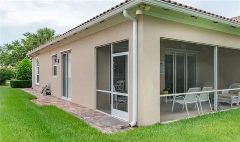 5435 Corsica Place Vero Beach FL 32967