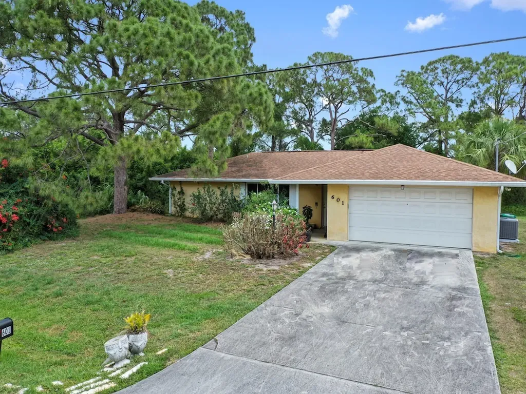 601 NW Selvitz Road Port St. Lucie FL 34983