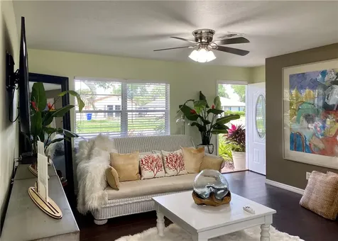 1475 4th Place Vero Beach FL 32962