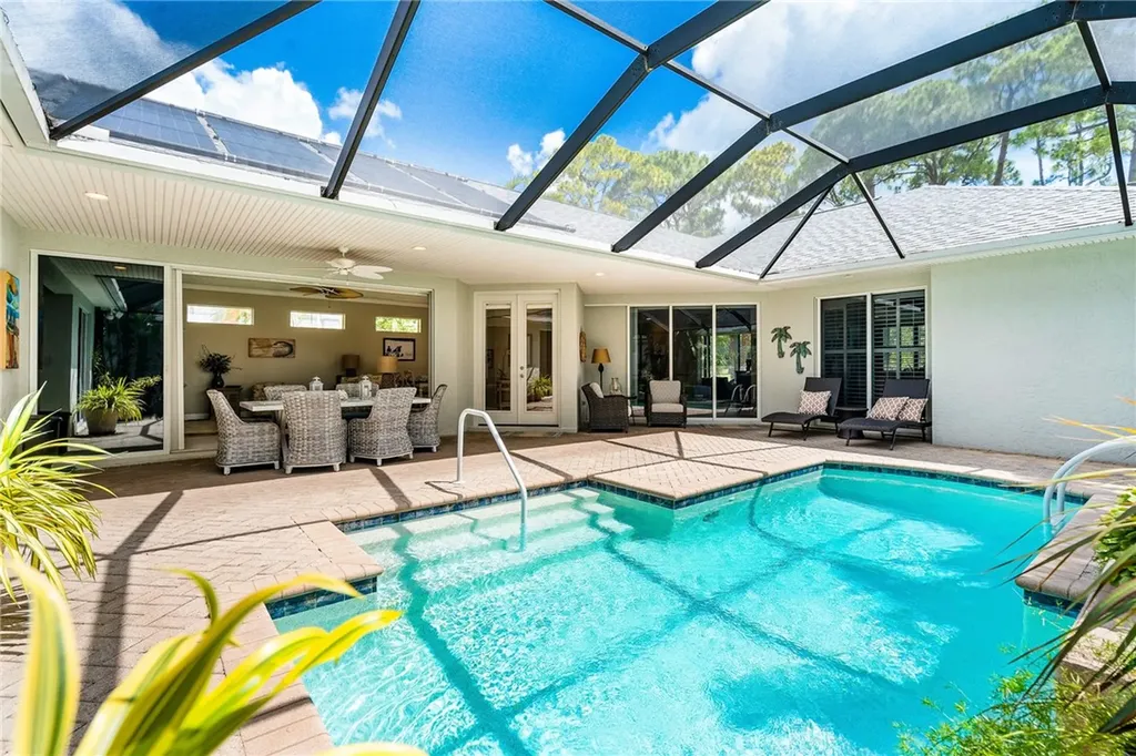 958 Carolina Circle SW Vero Beach FL 32962