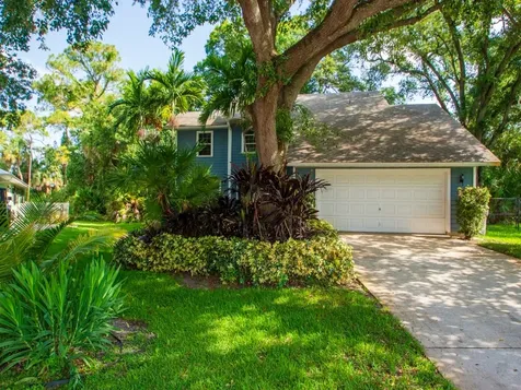 910 32nd Avenue SW Vero Beach FL 32968