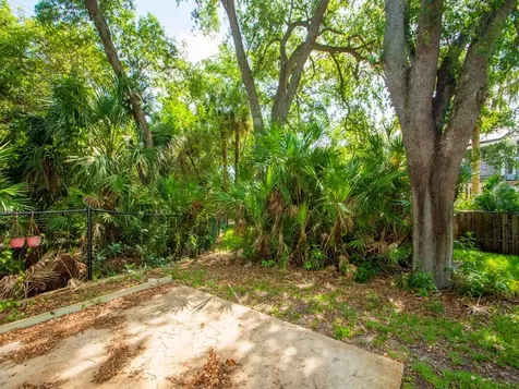 910 32nd Avenue SW Vero Beach FL 32968