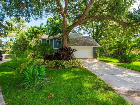 910 32nd Avenue SW Vero Beach FL 32968