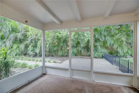 1925 Surfside Terrace Vero Beach FL 32963