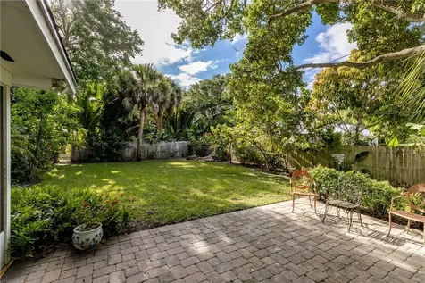 1925 Surfside Terrace Vero Beach FL 32963