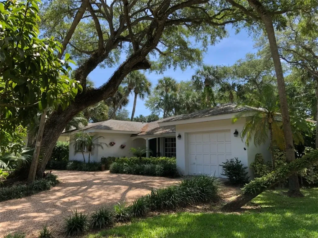 628 Camelia Lane Vero Beach FL 32963