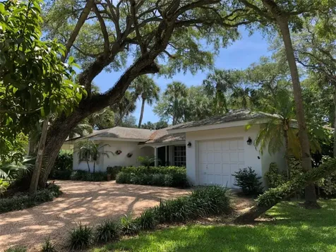 628 Camelia Lane Vero Beach FL 32963