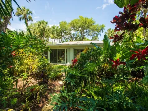 628 Camelia Lane Vero Beach FL 32963