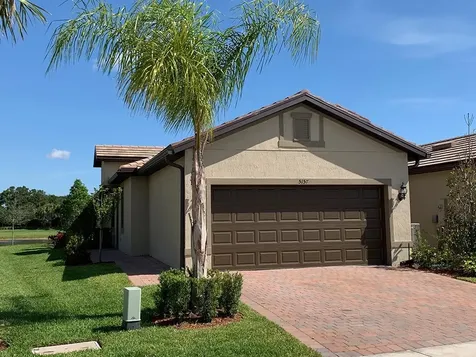5157 Unity Square Vero Beach FL 32967
