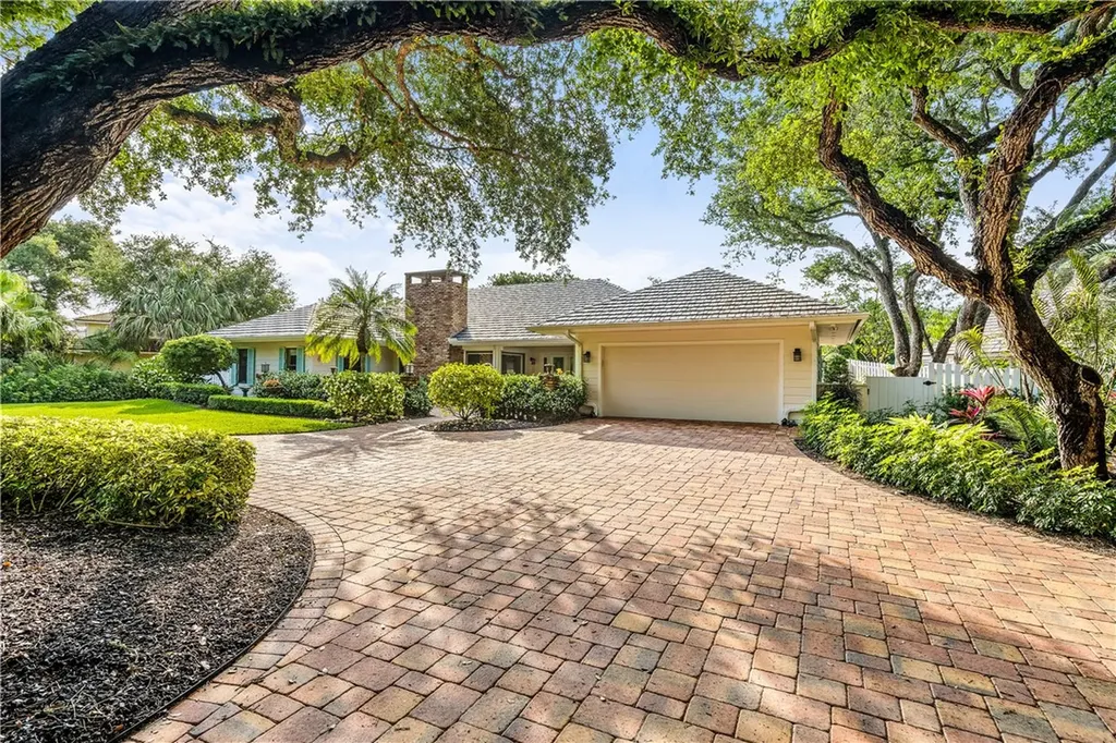 1759 Coral Way N Vero Beach FL 32963