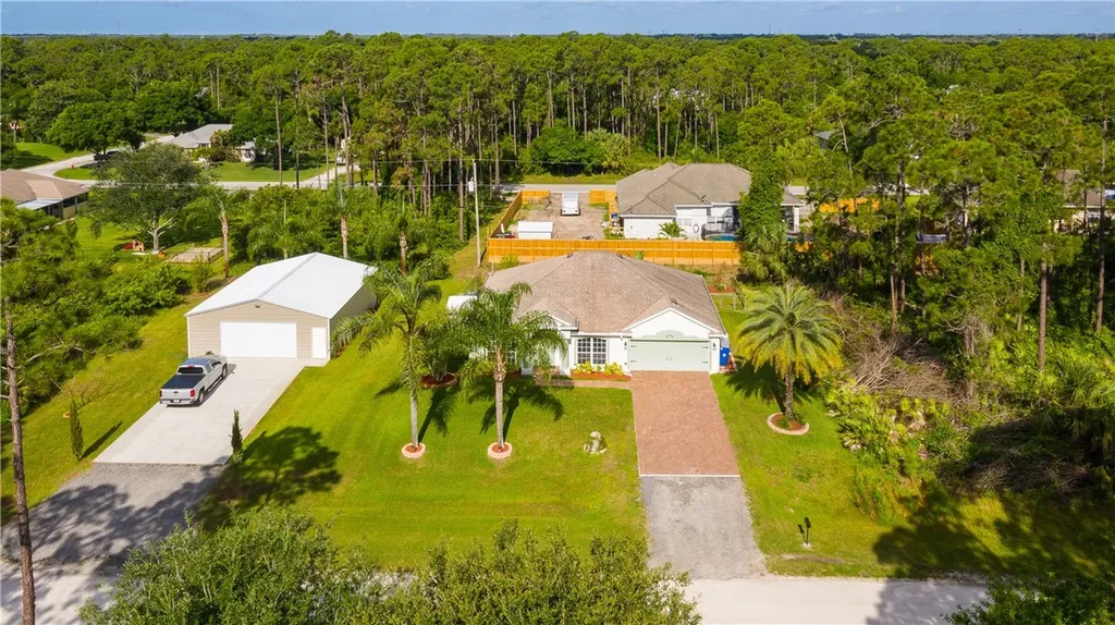 9245 106th Court Vero Beach FL 32967