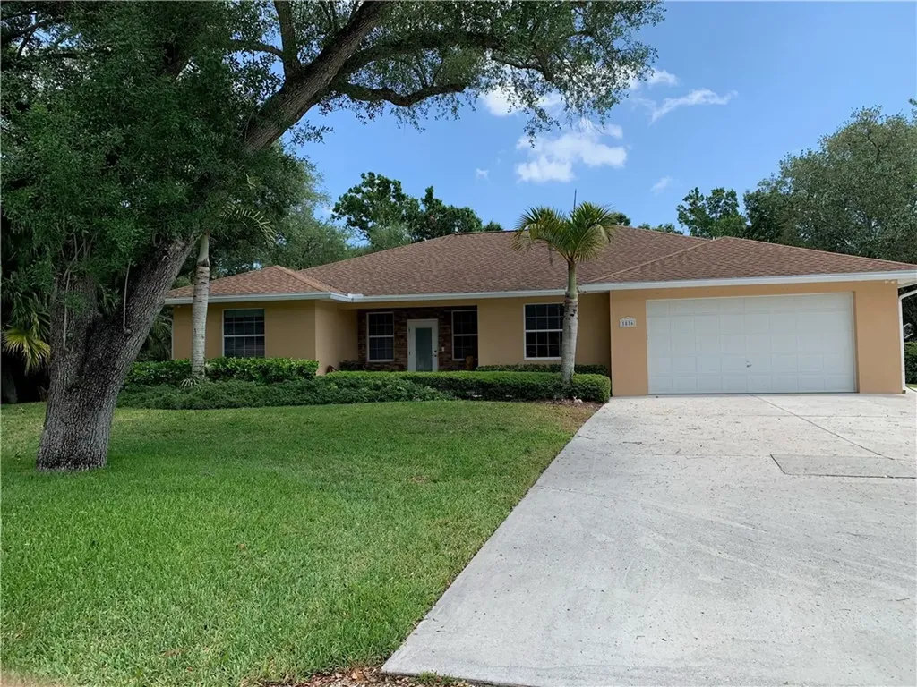 1876 Hedden Place Vero Beach FL 32966