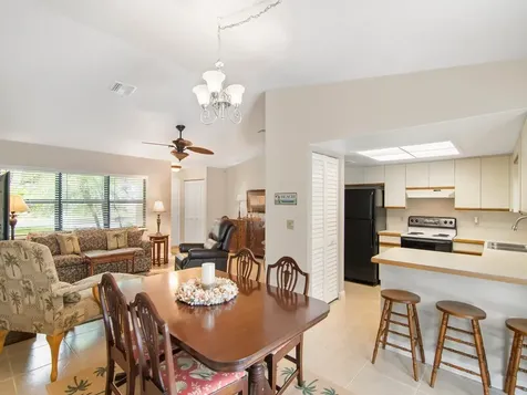 9560 Frangipani Drive Vero Beach FL 32963