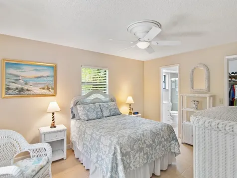 9560 Frangipani Drive Vero Beach FL 32963