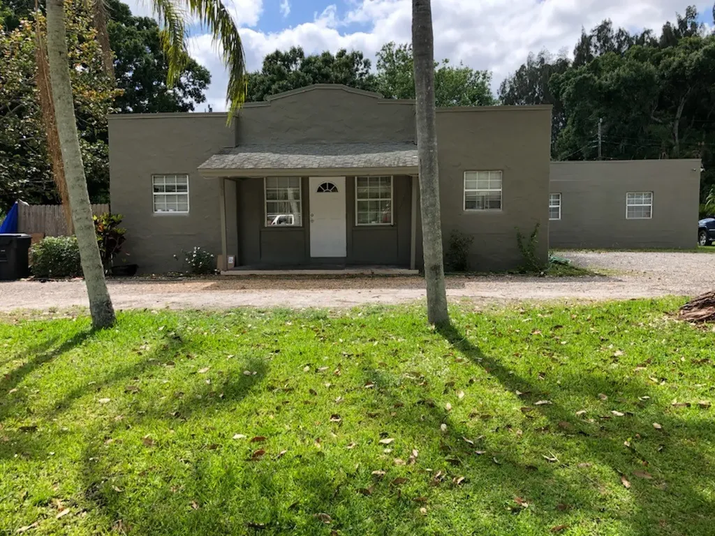 50 N Elm Street Fellsmere FL 32948