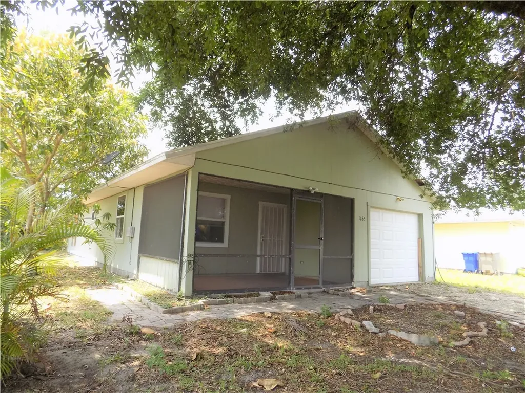 1165 18th Avenue SW Vero Beach FL 32962