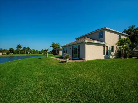 611 Calamondin Way SW Vero Beach FL 32968