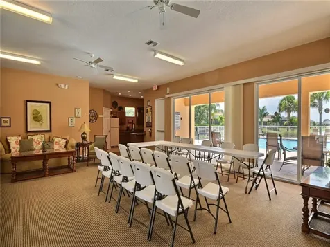 611 Calamondin Way SW Vero Beach FL 32968