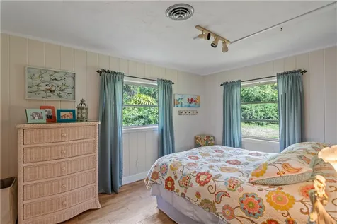 4430 16th Street Vero Beach FL 32966