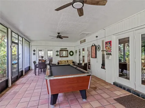 4430 16th Street Vero Beach FL 32966