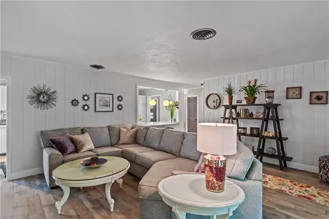 4430 16th Street Vero Beach FL 32966