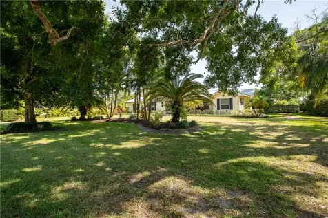 1786 34th Avenue Vero Beach FL 32960
