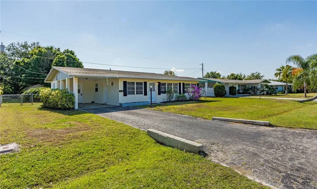 1836 78th Court Vero Beach FL 32966