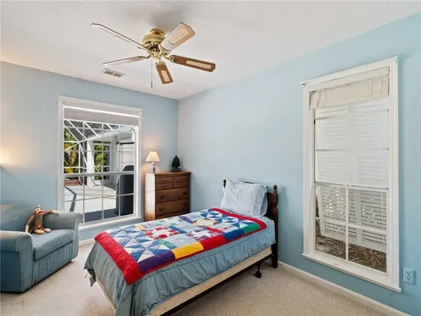 435 39th Court Vero Beach FL 32968