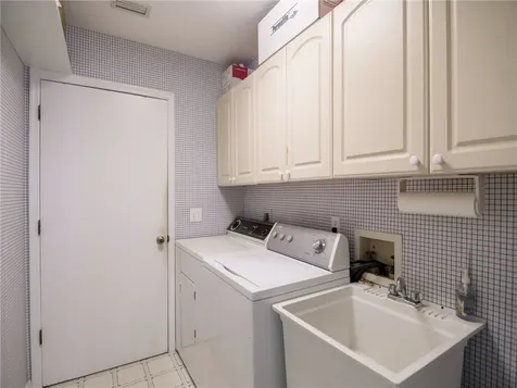 435 39th Court Vero Beach FL 32968