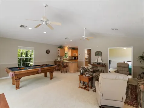 435 39th Court Vero Beach FL 32968