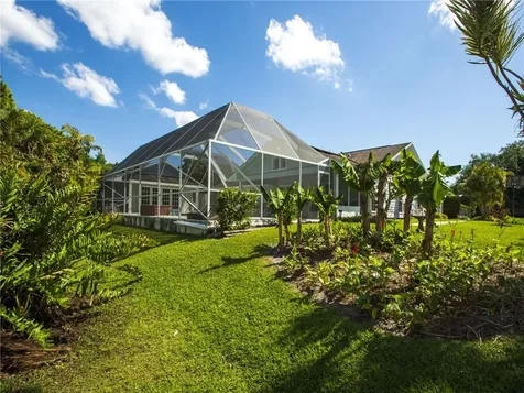 435 39th Court Vero Beach FL 32968