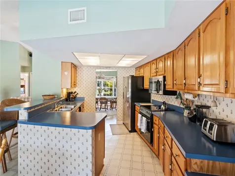 435 39th Court Vero Beach FL 32968