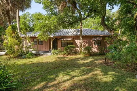 3117 N Indian River Drive Fort Pierce FL 34946