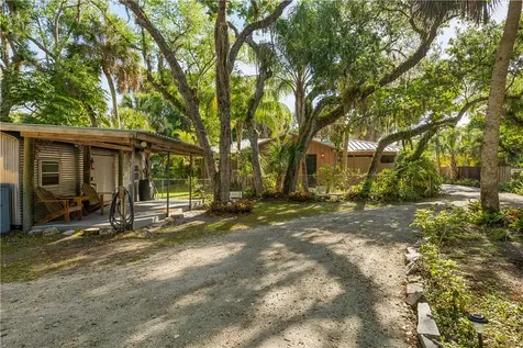3117 N Indian River Drive Fort Pierce FL 34946