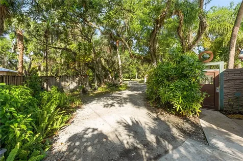 3117 N Indian River Drive Fort Pierce FL 34946