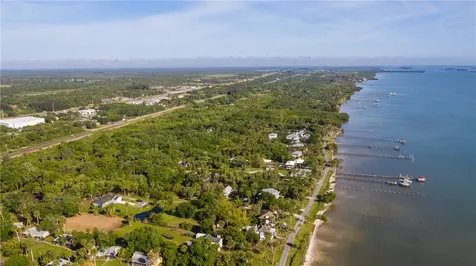 3117 N Indian River Drive Fort Pierce FL 34946