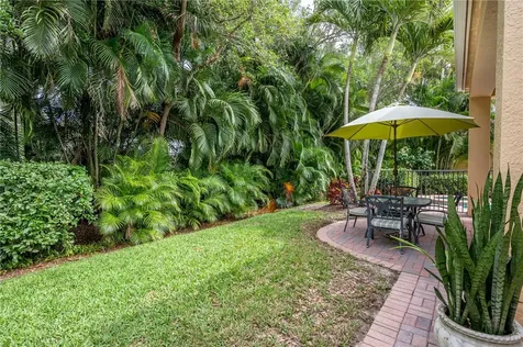 9480 E Maiden Court Vero Beach FL 32963