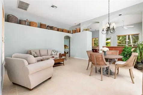 9480 E Maiden Court Vero Beach FL 32963