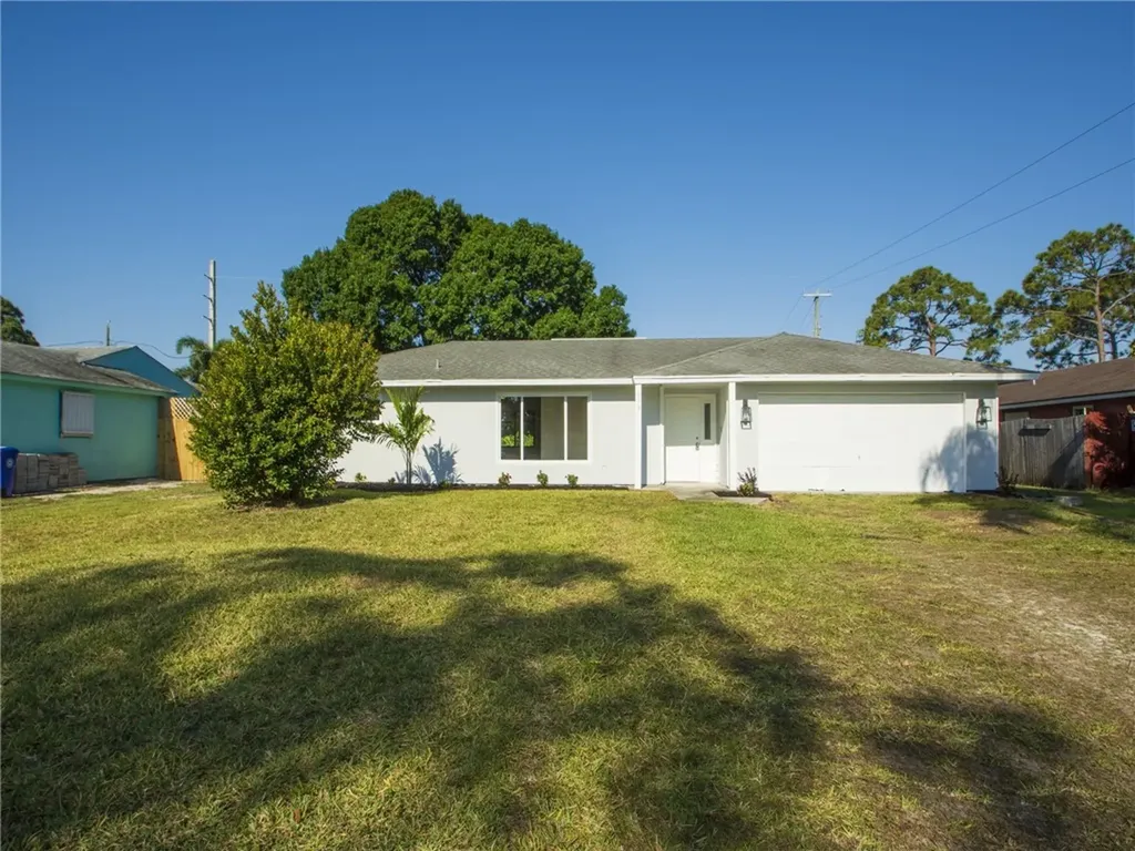 153 Harris Drive Sebastian FL 32958