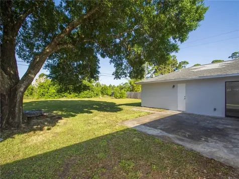 153 Harris Drive Sebastian FL 32958