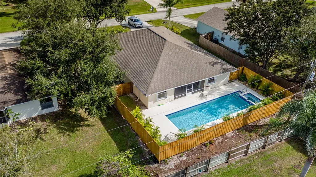 419 Biscayne Lane Sebastian FL 32958