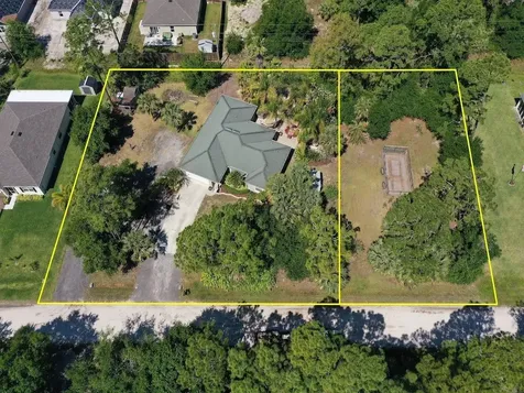 8235 103rd Court Vero Beach FL 32967